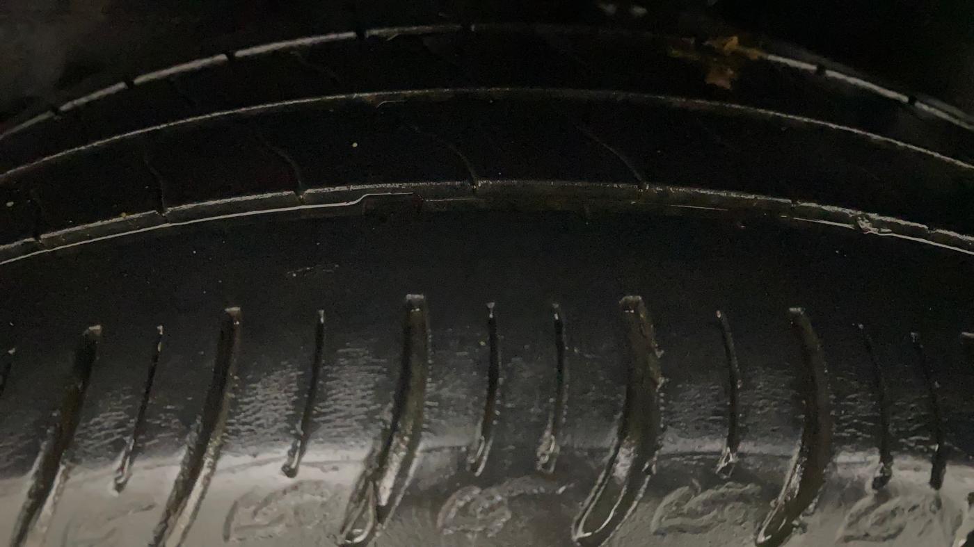 2021 Tata ALTROZ XZ PLUS PETROL DARK EDITION, Petrol, Manual, 71,563 km, Left Rear Tyre Tread