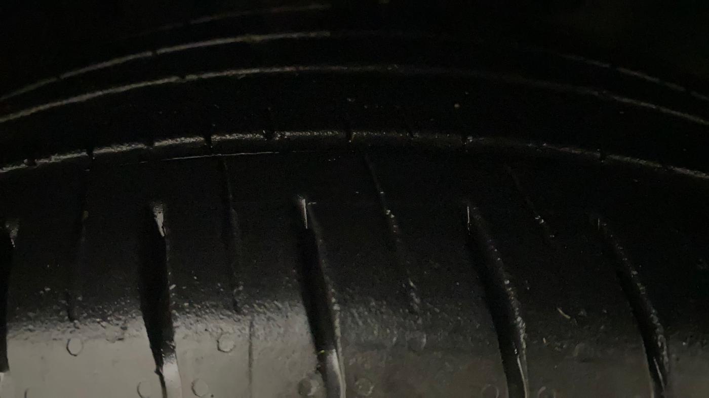 2021 Tata ALTROZ XZ PLUS PETROL DARK EDITION, Petrol, Manual, 71,563 km, Right Front Tyre Tread