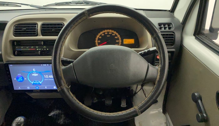 2012 Maruti Eeco 7 STR, CNG, Manual, 73,026 km, Steering Wheel Close Up