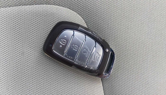 2022 Hyundai Creta SX IVT 1.5 PETROL, Petrol, Automatic, 13,989 km, Key Close Up