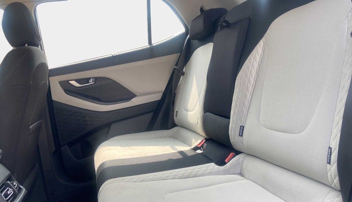 2022 Hyundai Creta SX IVT 1.5 PETROL, Petrol, Automatic, 13,989 km, Right Side Rear Door Cabin