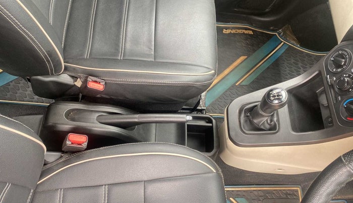 2019 Maruti New Wagon-R ZXI 1.2, Petrol, Manual, 30,443 km, Gear Lever