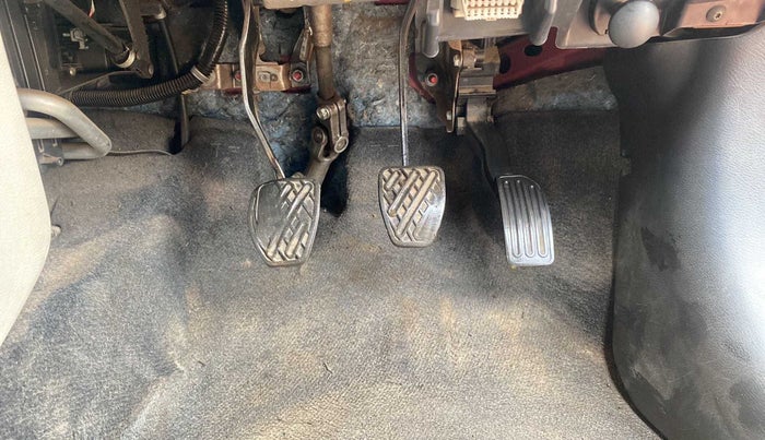 2017 Datsun Go T, Petrol, Manual, 45,671 km, Pedals