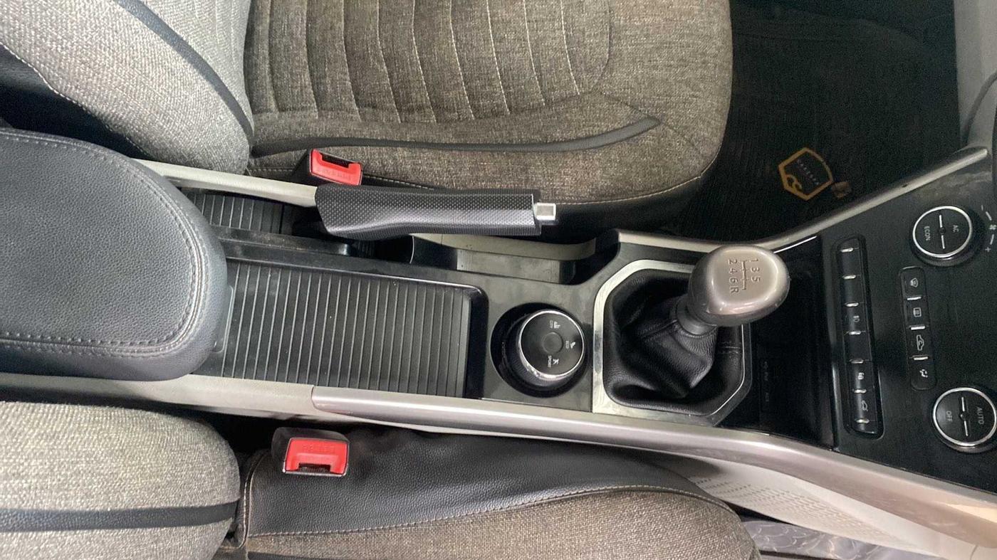 2019 Tata NEXON XZ PLUS PETROL, Petrol, Manual, 45,243 km, Gear Lever