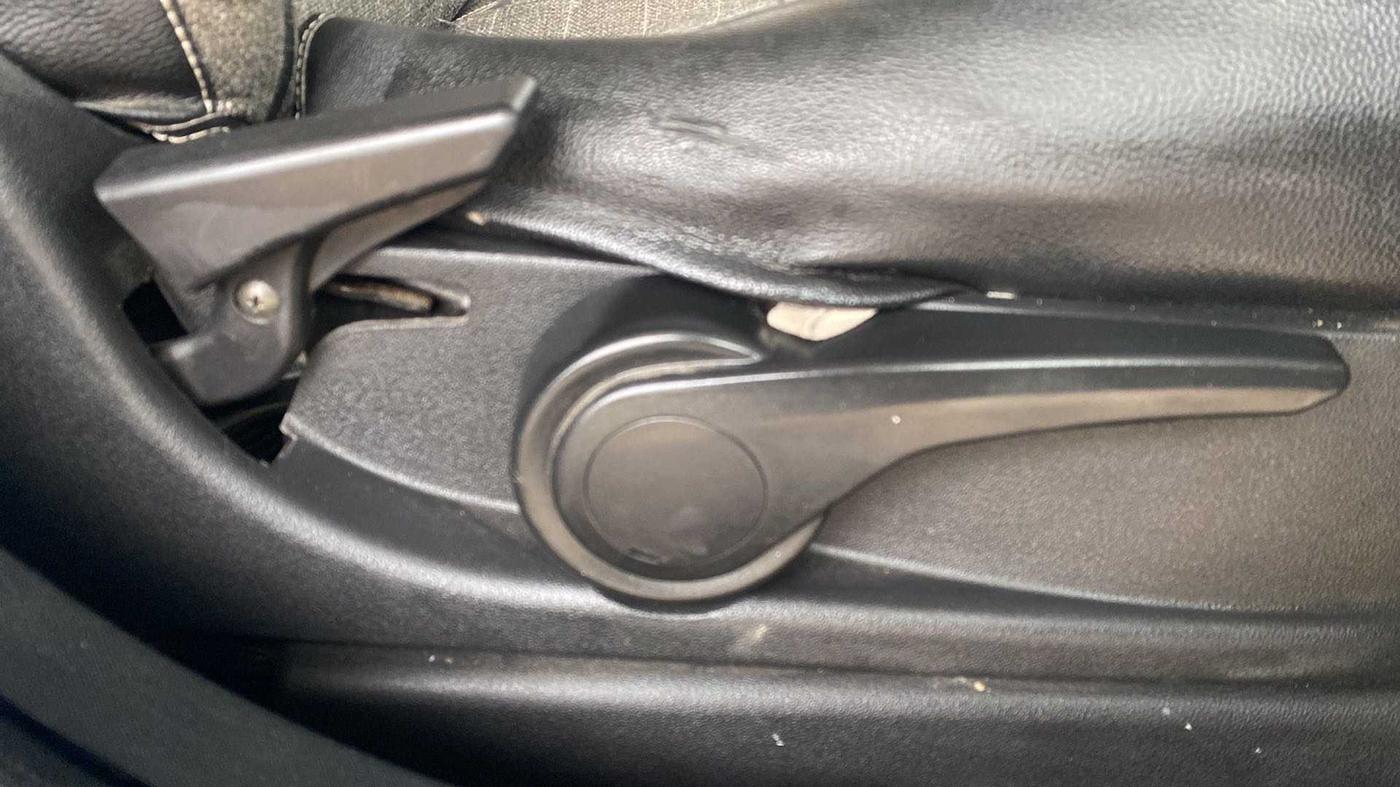2019 Tata NEXON XZ PLUS PETROL, Petrol, Manual, 45,243 km, Driver Side Adjustment Panel