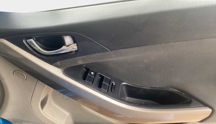 2019 Tata NEXON XZ PLUS PETROL, Petrol, Manual, 45,243 km, Driver Side Door Panels Control
