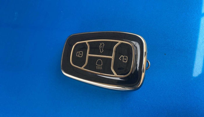 2019 Tata NEXON XZ PLUS PETROL, Petrol, Manual, 45,243 km, Key Close Up