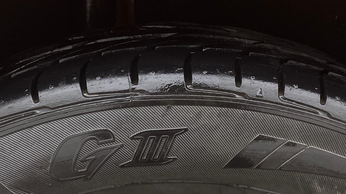 2013 Ford Ecosport TITANIUM 1.5L PETROL AT, Petrol, Automatic, 95,208 km, Right Rear Tyre Tread
