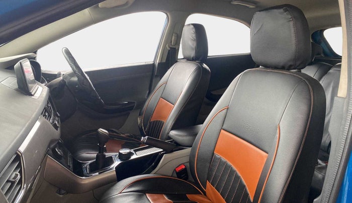 2019 Tata NEXON XZ PLUS PETROL, Petrol, Manual, 1,03,383 km, Right Side Front Door Cabin