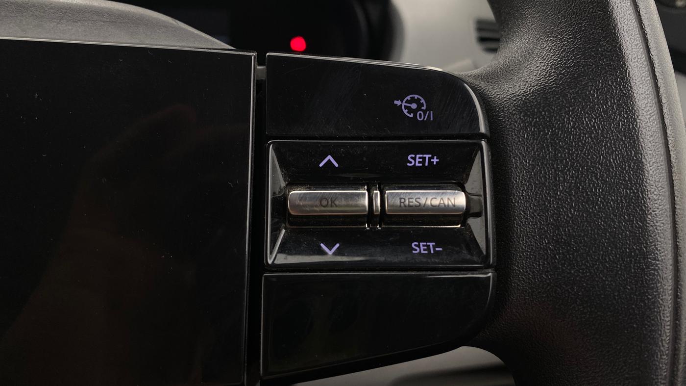 2025 Tata Tiago XZ PLUS PETROL, Petrol, Manual, 10,056 km, Adaptive Cruise Control