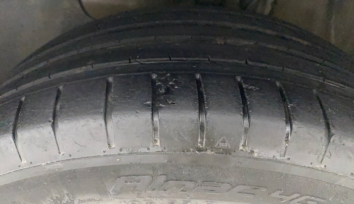 2019 Hyundai Elite i20 ASTA 1.4 CRDI (O), Diesel, Manual, 53,487 km, Left Front Tyre Tread