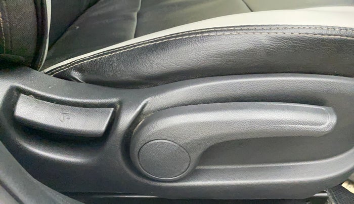 2019 Hyundai Elite i20 ASTA 1.4 CRDI (O), Diesel, Manual, 53,487 km, Driver Side Adjustment Panel