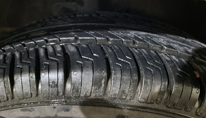 2019 Maruti Celerio ZXI AMT, Petrol, Automatic, 50,192 km, Right Front Tyre Tread