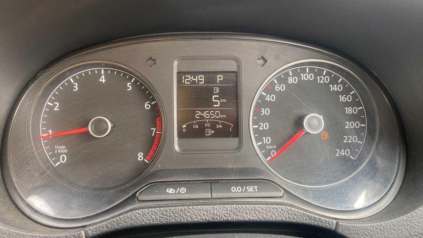 2019 Volkswagen Vento HIGHLINE PLUS 1.2 AT 16 ALLOY, Petrol, Automatic, 24,645 km, Odometer Image