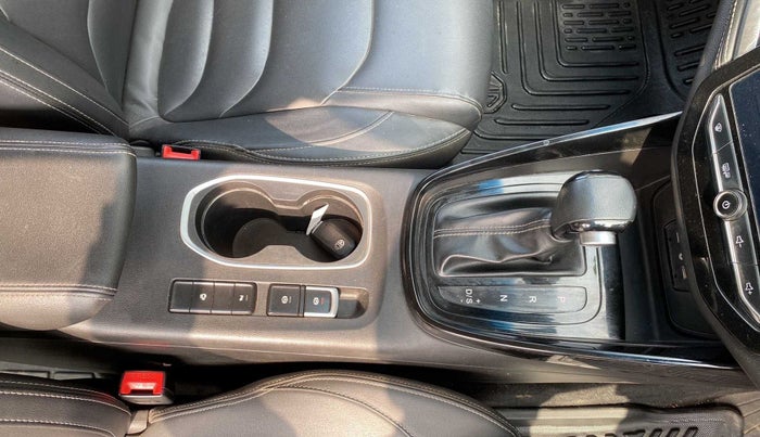 2019 MG HECTOR SHARP 1.5 DCT PETROL, Petrol, Automatic, 38,147 km, Gear Lever