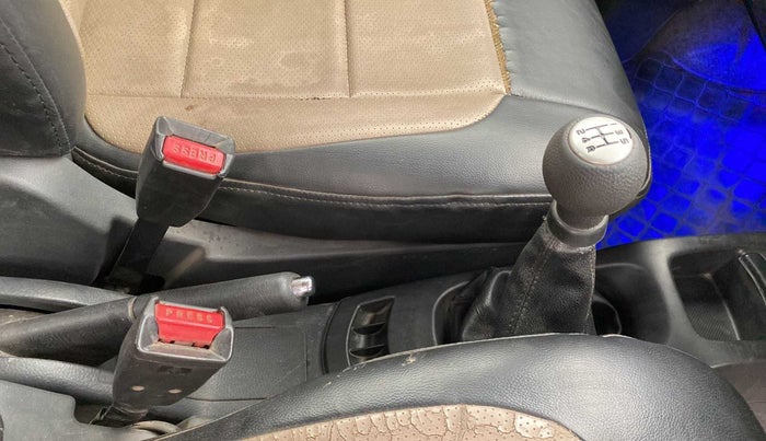 2012 Maruti Wagon R 1.0 VXI, Petrol, Manual, 66,588 km, Gear Lever