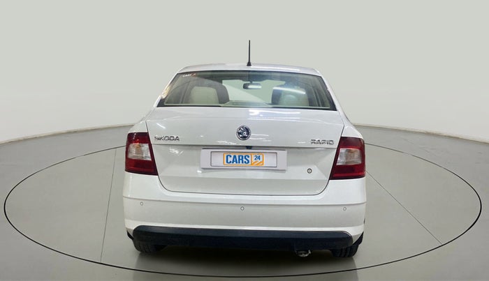 2019 Skoda Rapid AMBITION 1.6 MPI MT, Petrol, Manual, 16,394 km, Back/Rear