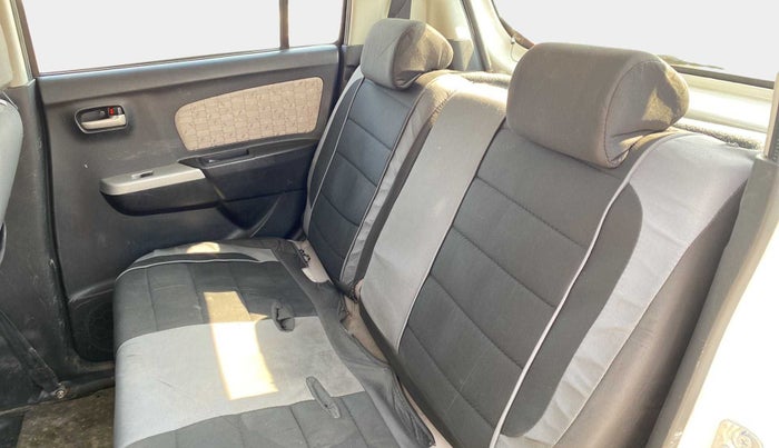 2016 Maruti Wagon R 1.0 VXI, Petrol, Manual, 55,033 km, Right Side Rear Door Cabin