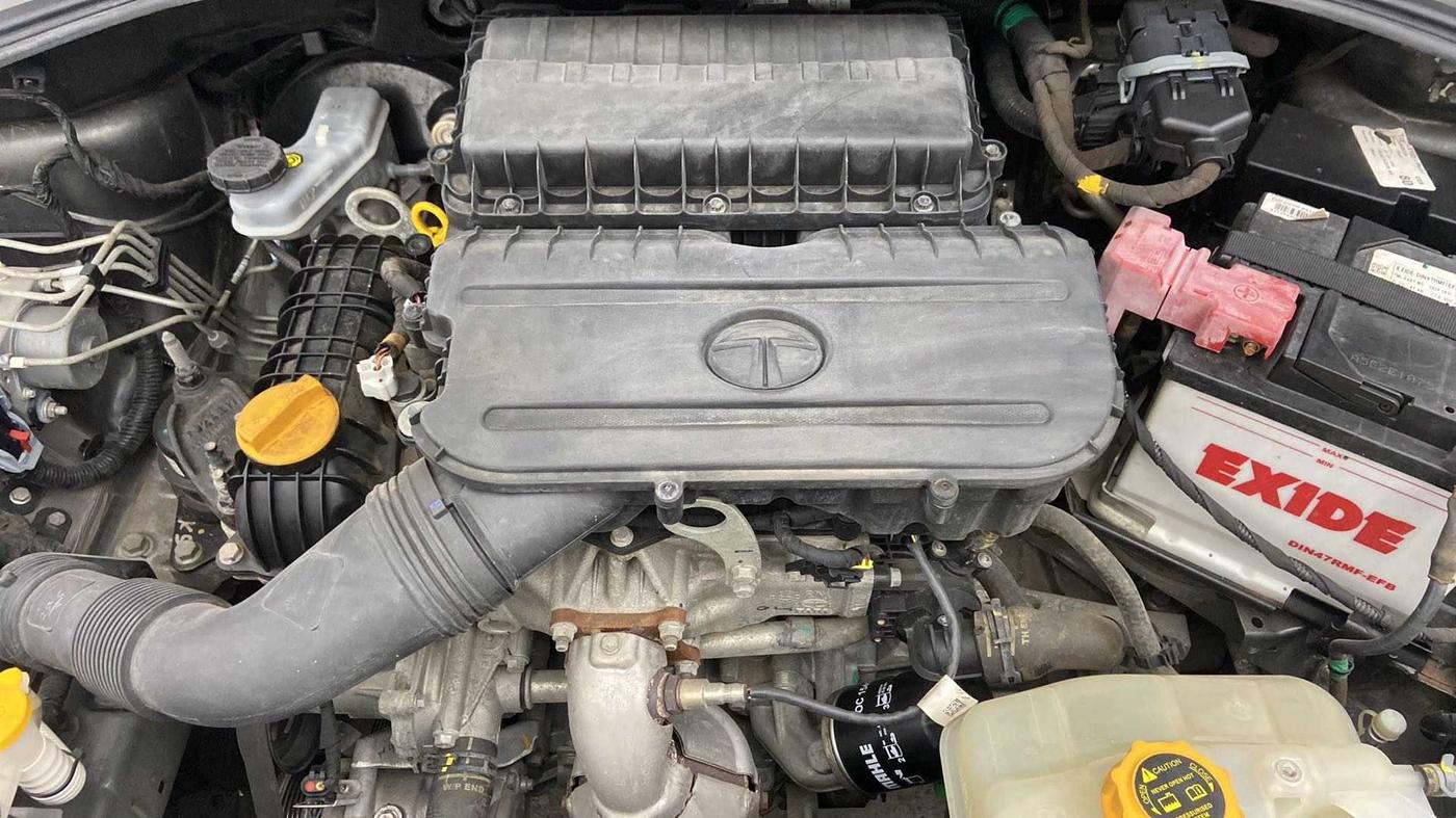 2022 Tata Tiago XT PETROL, Petrol, Manual, 13,733 km, Open Bonet