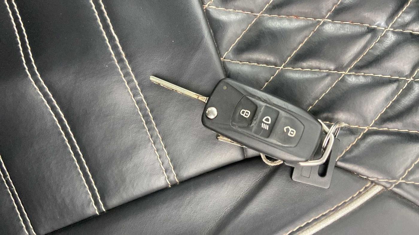2022 Tata Tiago XT PETROL, Petrol, Manual, 13,733 km, Key Close Up
