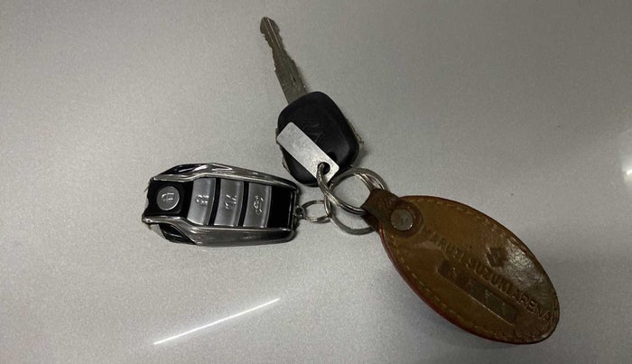 2023 Maruti Alto K10 LXI, Petrol, Manual, 4,455 km, Key Close Up