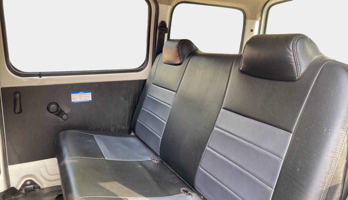 2022 Maruti Eeco 5 STR AC CNG (O), CNG, Manual, 31,899 km, Right Side Rear Door Cabin