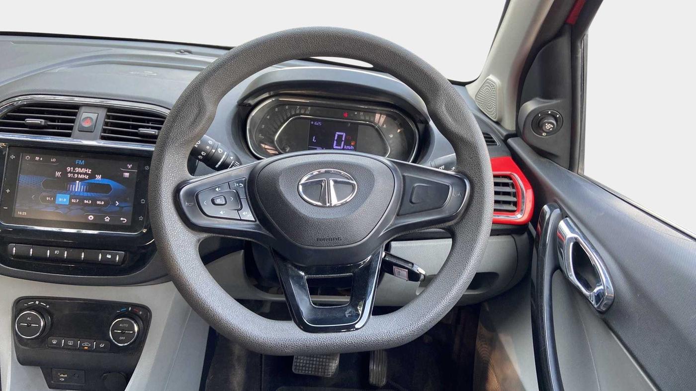 2020 Tata Tiago XZA PLUS PETROL, Petrol, Automatic, 58,904 km, Steering Wheel Close Up