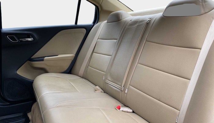 2021 Honda City 1.5L I-VTEC V MT 4TH GEN, Petrol, Manual, 28,852 km, Right Side Rear Door Cabin