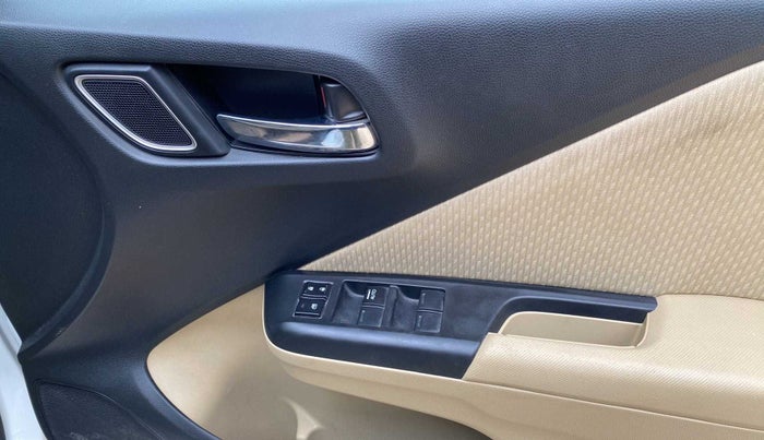 2021 Honda City 1.5L I-VTEC V MT 4TH GEN, Petrol, Manual, 28,852 km, Driver Side Door Panels Control