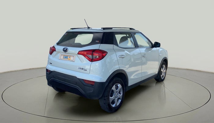 2022 Mahindra XUV300 W6 1.2 PETROL AMT, Petrol, Automatic, 24,615 km, Right Back Diagonal