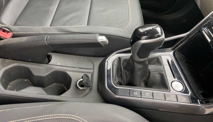 2022 Volkswagen VIRTUS GT PLUS TSI 1.5 EVO DSG, Petrol, Automatic, 19,507 km, Gear Lever