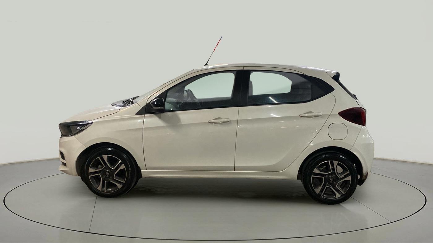 2022 Tata Tiago XZA PLUS PETROL, Petrol, Automatic, 20,023 km, Left Side
