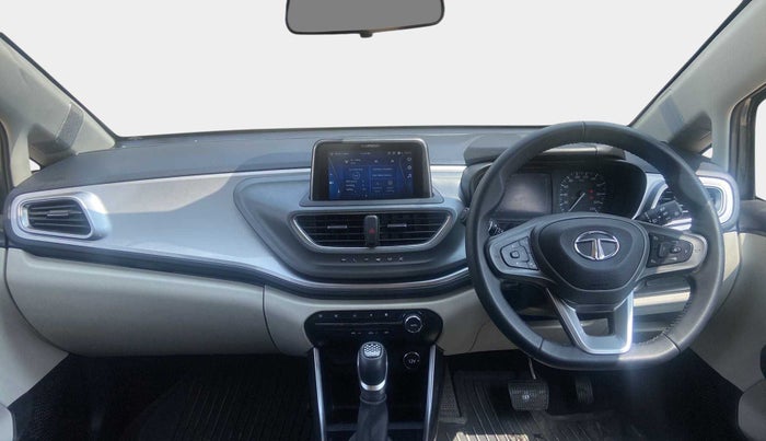 2022 Tata ALTROZ XZA, Petrol, Automatic, 6,131 km, Dashboard
