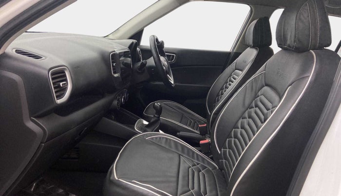 2019 Hyundai VENUE S 1.2, Petrol, Manual, 55,280 km, Right Side Front Door Cabin