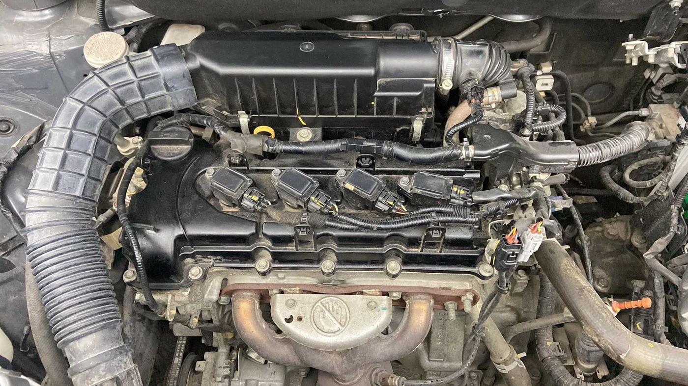 2019 Maruti XL6 ALPHA AT, Petrol, Automatic, 19,696 km, Open Bonet