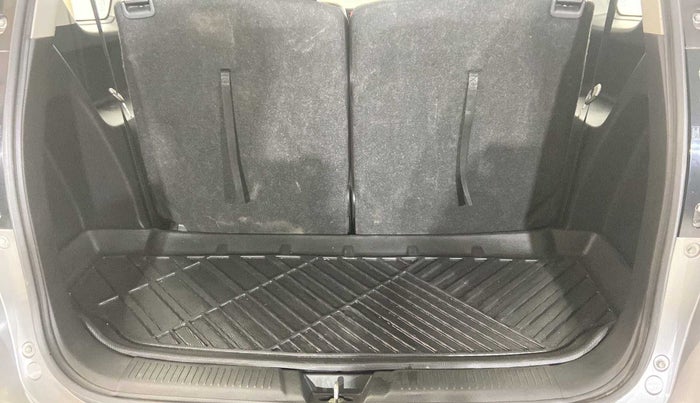 2019 Maruti XL6 ALPHA AT, Petrol, Automatic, 19,696 km, Boot Inside