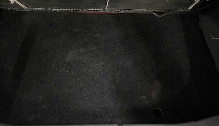 2013 Maruti Alto 800 LXI, Petrol, Manual, 98,770 km, Boot Inside