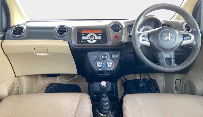 2013 Honda Brio V MT, Petrol, Manual, 1,12,738 km, Dashboard