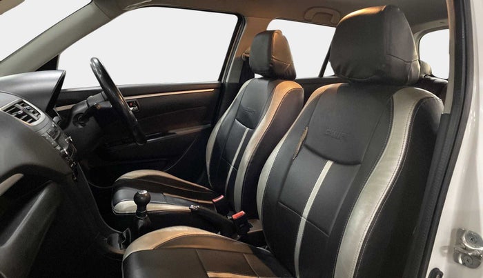 2016 Maruti Swift VXI, Petrol, Manual, 57,994 km, Right Side Front Door Cabin