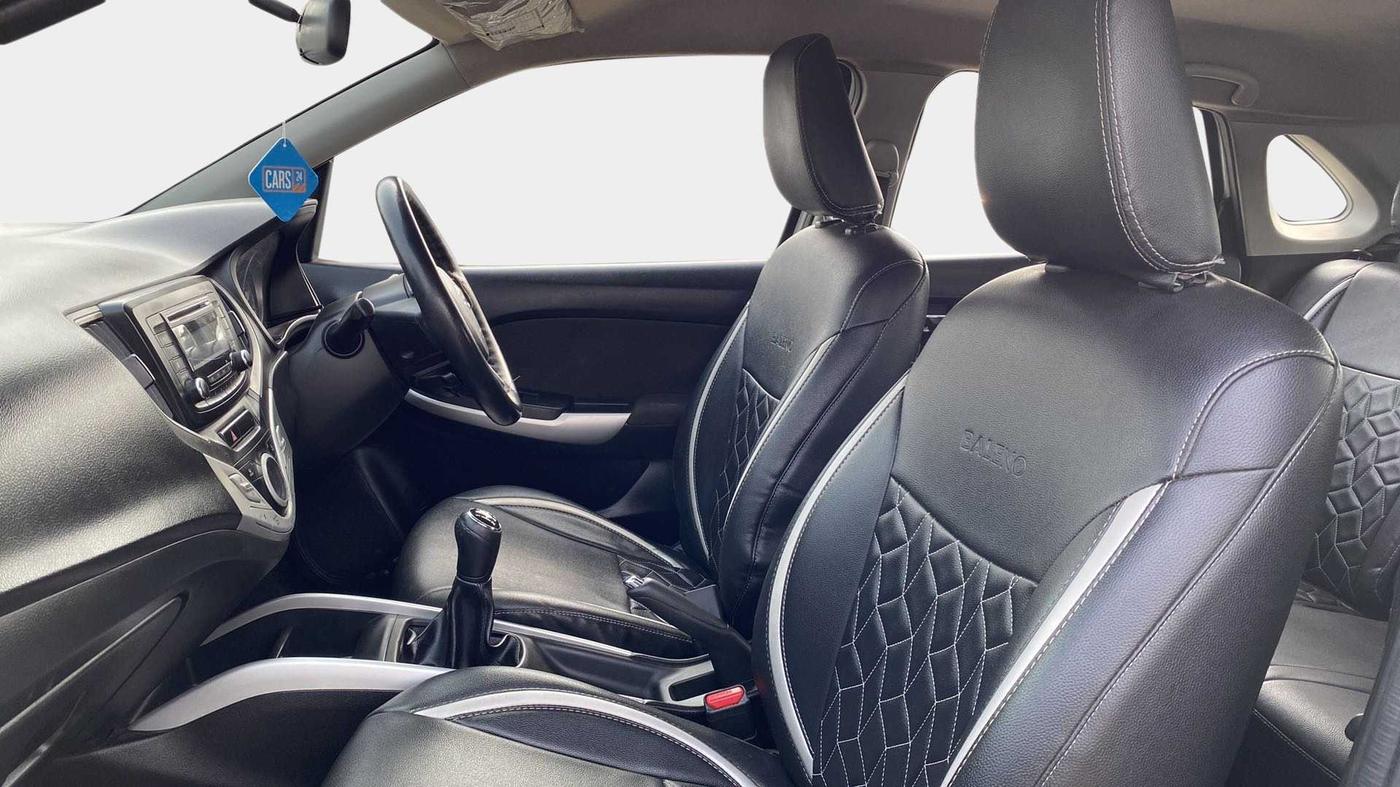 2017 Maruti Baleno DELTA PETROL 1.2, Petrol, Manual, 67,857 km, Right Side Front Door Cabin