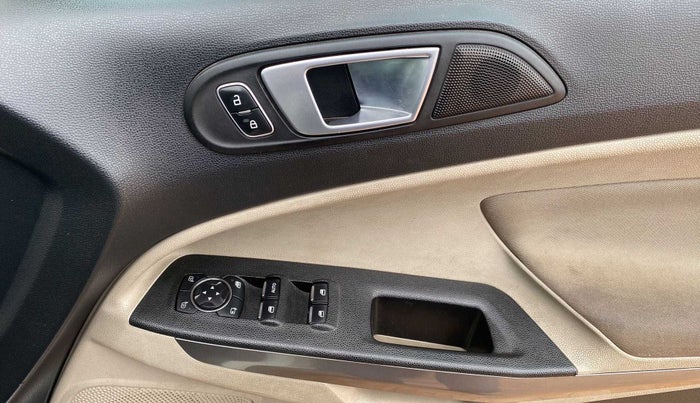 2021 Ford Ecosport TITANIUM + SE 1.5L DIESEL, Diesel, Manual, 24,522 km, Driver Side Door Panels Control