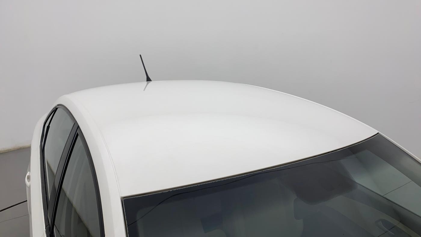 2015 Volkswagen Vento HIGHLINE 1.5 AT, Diesel, Automatic, 1,05,420 km, Roof
