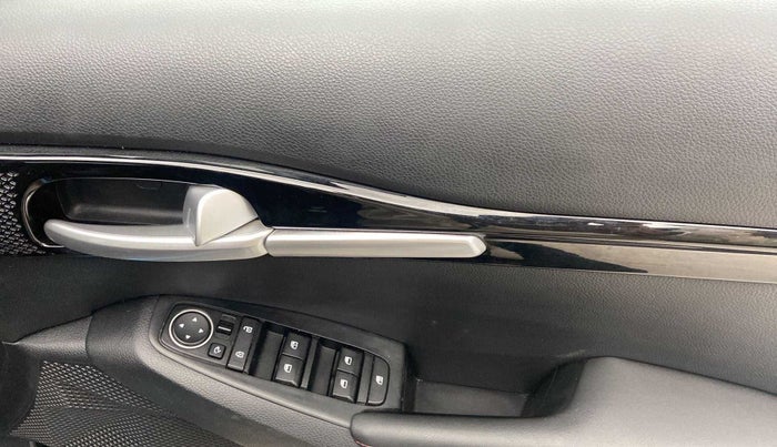 2019 KIA SELTOS GTX AT 1.4 PETROL, Petrol, Automatic, 21,475 km, Driver Side Door Panels Control