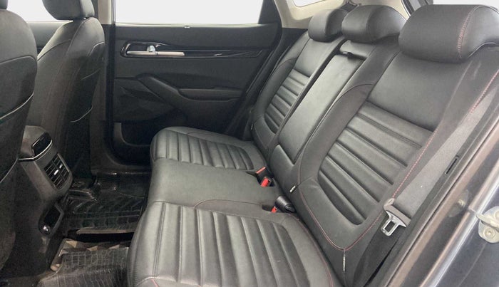 2019 KIA SELTOS GTX AT 1.4 PETROL, Petrol, Automatic, 21,475 km, Right Side Rear Door Cabin