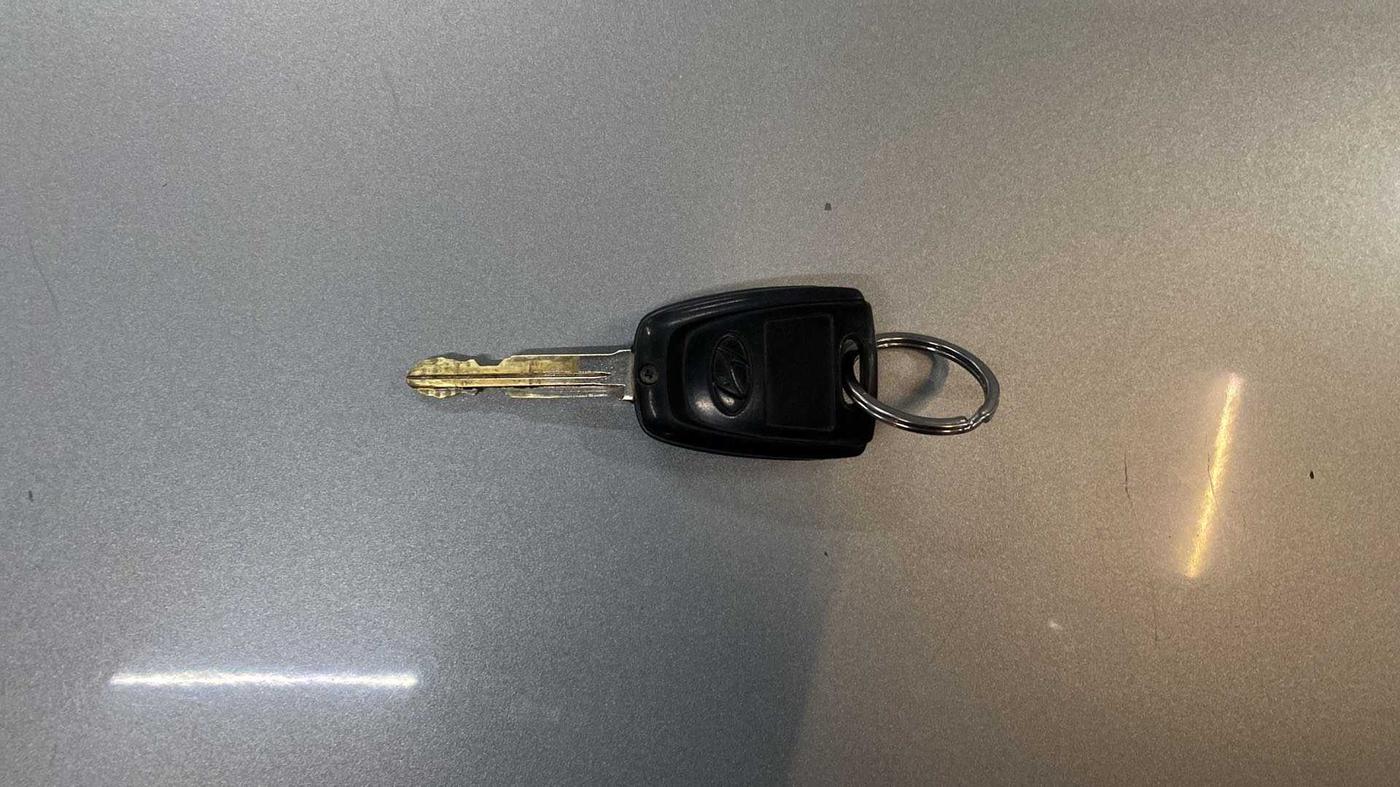 2019 Hyundai NEW SANTRO SPORTZ MT, Petrol, Manual, 70,177 km, Key Close Up