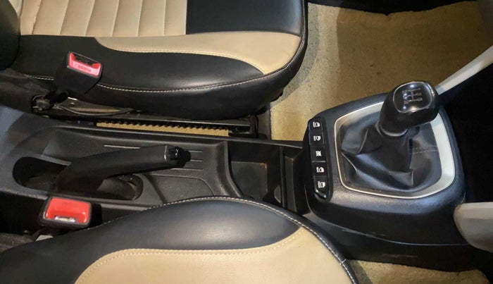 2019 Hyundai NEW SANTRO SPORTZ MT, Petrol, Manual, 70,177 km, Gear Lever