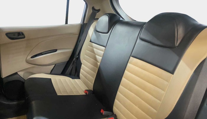 2019 Hyundai NEW SANTRO SPORTZ MT, Petrol, Manual, 70,177 km, Right Side Rear Door Cabin