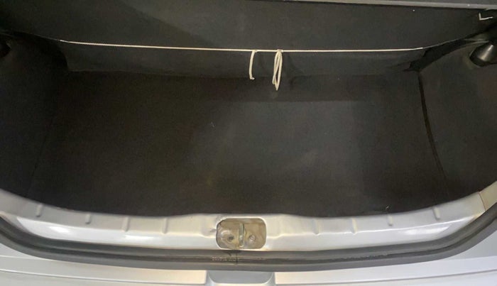 2019 Hyundai NEW SANTRO SPORTZ MT, Petrol, Manual, 70,177 km, Boot Inside