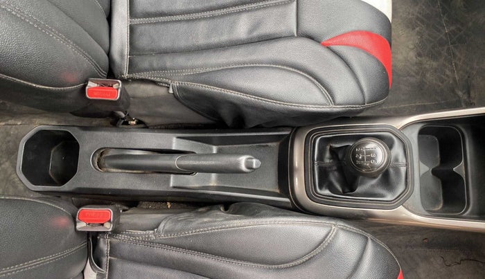 2019 Maruti IGNIS SIGMA 1.2, Petrol, Manual, 40,330 km, Gear Lever