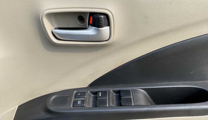 2015 Maruti Celerio VXI, Petrol, Manual, 21,885 km, Driver Side Door Panels Control